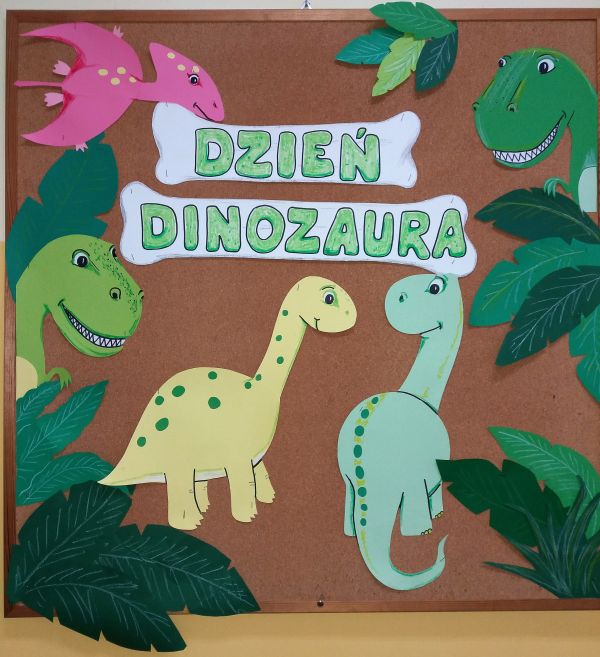 Dzień Dinozaura - prehistoryczna podróż "zerówki"